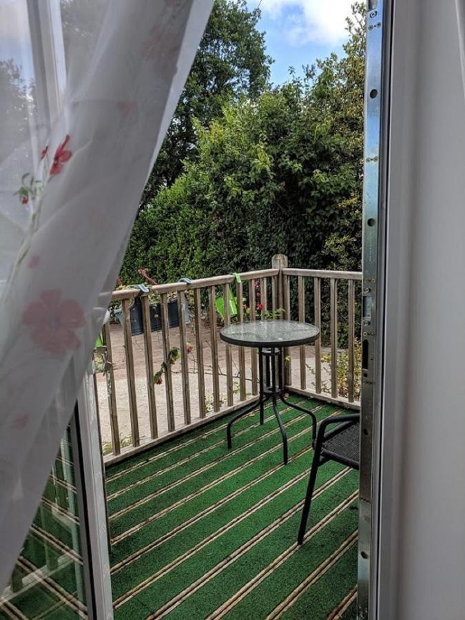 Stunning Countryside Views & Private Balcony! Cozy Room, 3 Miles To Lyme Regis - Free Parking & Wifi Axminster Eksteriør bilde
